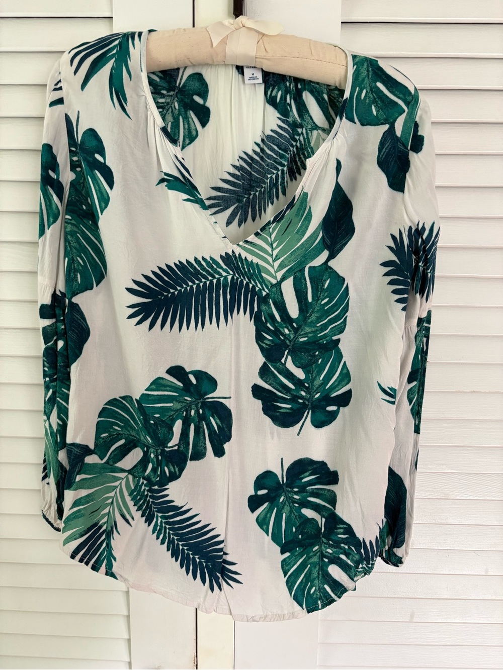 Old Navy White V-Neck Blouse with Green Tropical Leaf Print